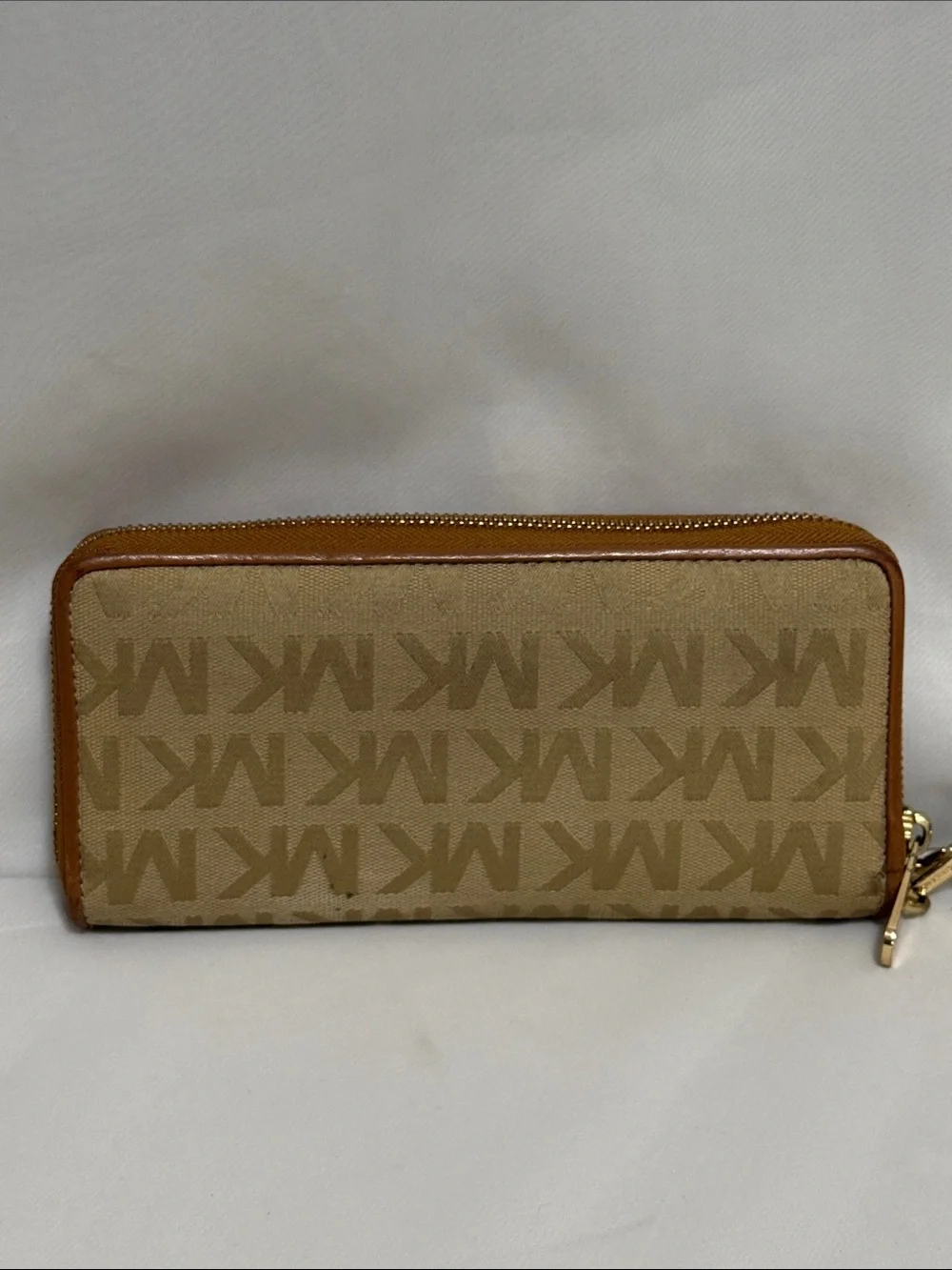 Michael Kors Jet Set Large Zip Around Continental Wallet